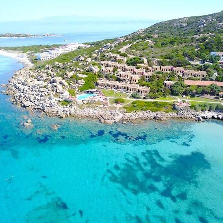 Appartamento A Baia Santa Reparata Exterior photo