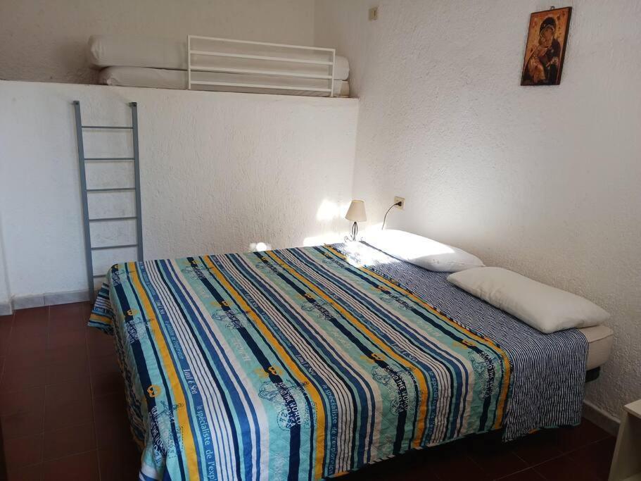 Appartamento A Baia Santa Reparata Exterior photo